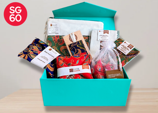 SG60 Batik Treasures Gift Box – Handmade Artisanal Set