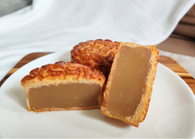 Twin Mooncake Gift Box - Early Bird Special (Until 31 August)