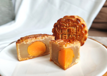 Twin Mooncake Gift Box - Early Bird Special (Until 31 August)